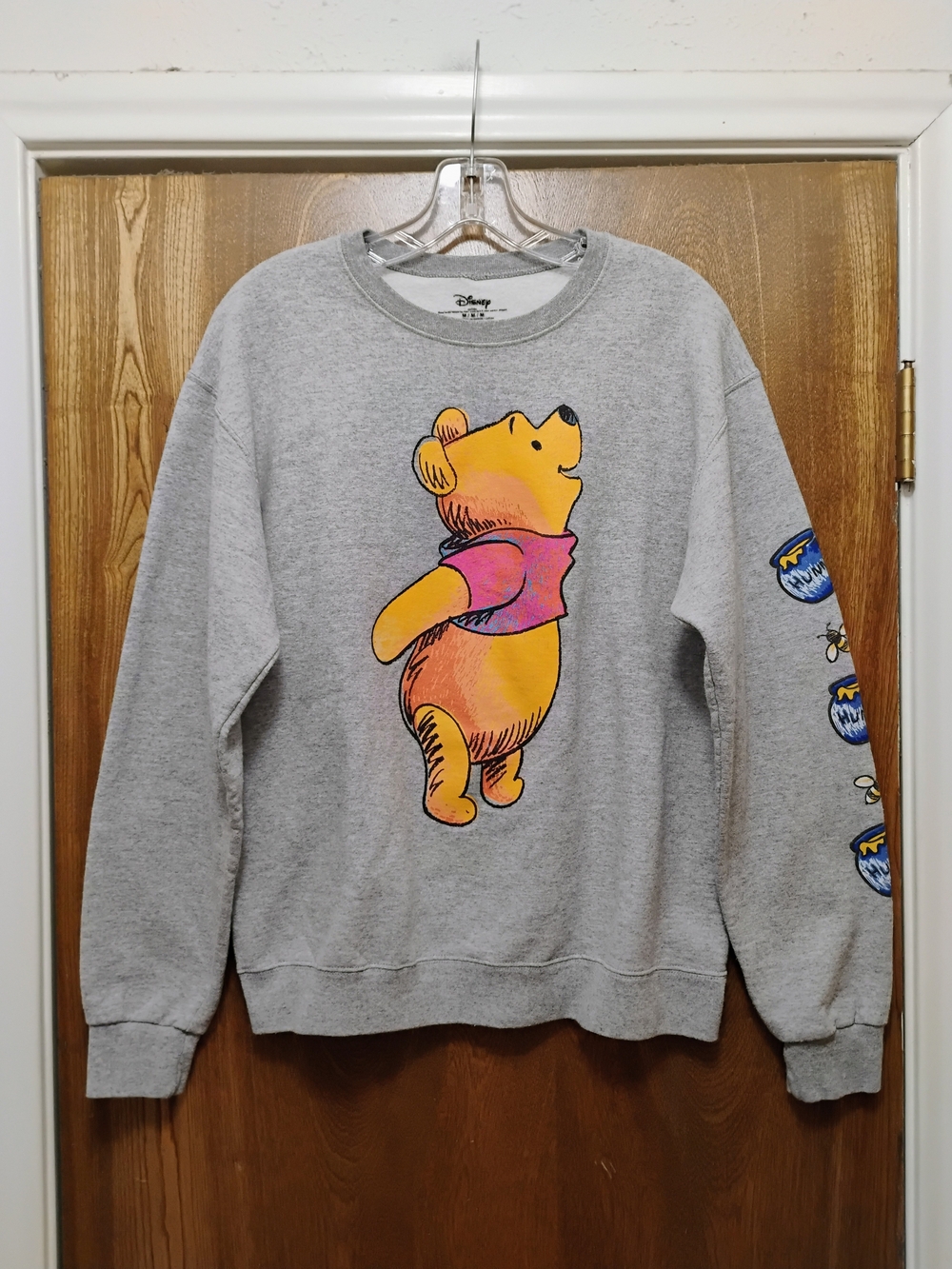 Ladies Disney Winnie The Pooh Graphic Heather Gray Sweatshirt With Honey Pot. M